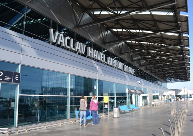 ​Letiště Praha zatím odbavilo dva miliony lidí, potvrzuje odhady