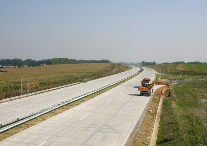 ÚOHS zrušil výběrové řízení na stavbu části D35