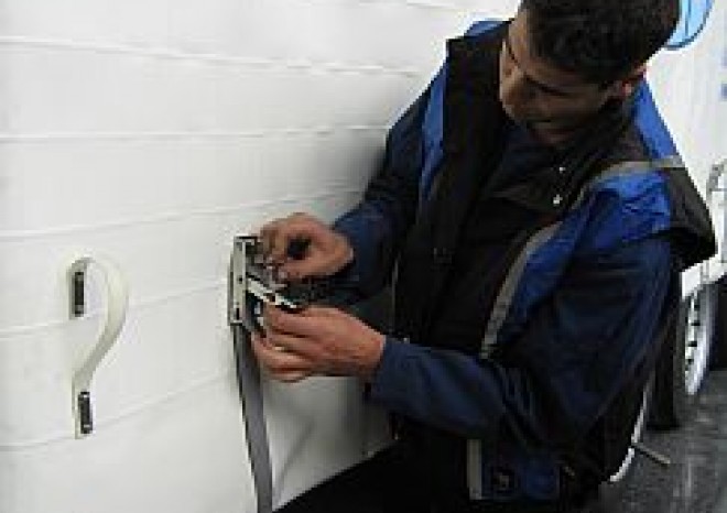 Dopravci požadují funkční systém refundací