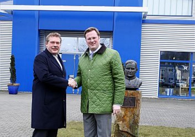 Krone a Brüggen slaví 25 let spolupráce