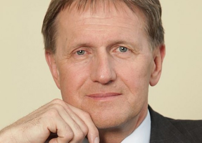 Řešením zpoplatnění silnic I. třídy je hybridní systém