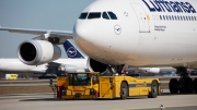 Lufthansa měsíčně přichází o 500 milionů EUR hotovosti
