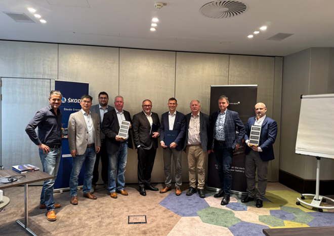 ​Škoda Group a Microvast budou vyrábět bateriové systémy pro hromadnou dopravu