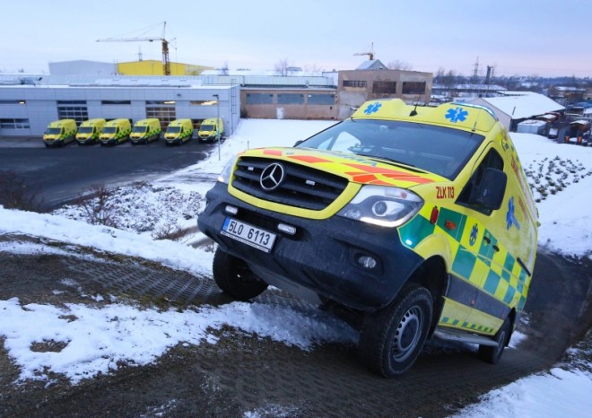 ​Řidiči sanitek si vyzkoušeli, co umí nový Sprinter