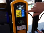 Bezkontaktní platba jízdného v Plzni slaví roční výročí