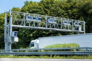 ​DKV Mobility získává většinový podíl v Tolltickets a rozšiřuje své podnikání v oblasti evropského mýta