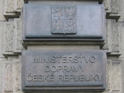 Ministerstvo dopravy nemůže vybrat vítěze na registr vozidel