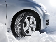 Na trh přichází nová pneumatika Goodyear UltraGrip 9