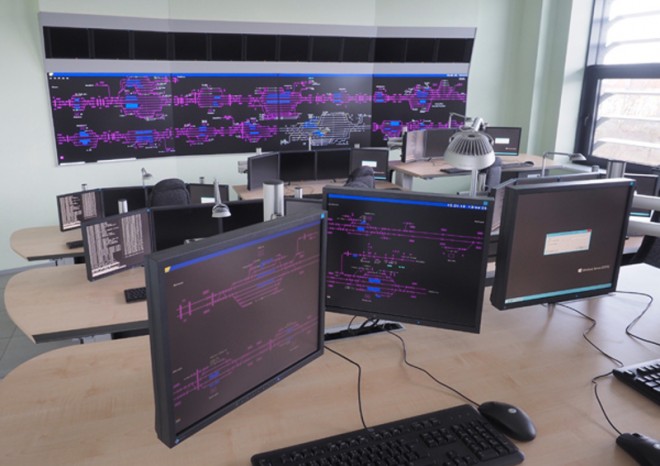 ​Na provoz vlaků dohlíží místo výpravčích na dálku dispečeři