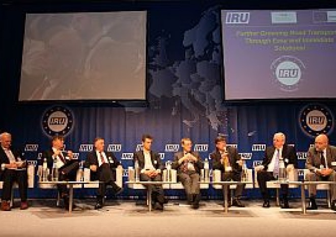 Dopravci i politici podpořili zelenou silniční dopravu