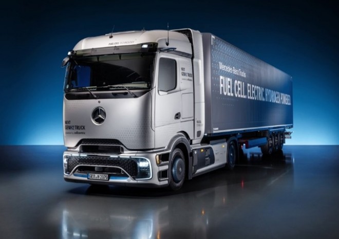 ​Mercedes-Benz Trucks se na IAA 2026 zaměří na pokrok v celé škále technologií pohonných jednotek