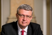Nová železniční komise chce zvýšit investice do lokálních tratí