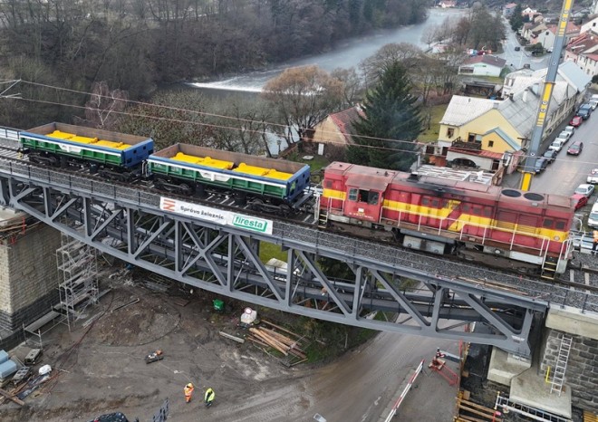 ​SŽ: Nový jízdní řád přináší další moderní nástupiště a rozšíření ETCS