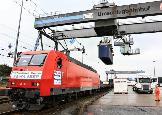 DB Schenker spouští nové železniční spojení z Hamburku do čínského
Zhengzou