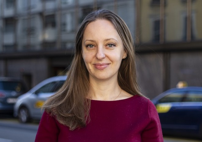 Raluca Marian (IRU): Unie dopravce tlačí k drahým vozidlům, ke kterým chybí dobíjecí infrastruktura
