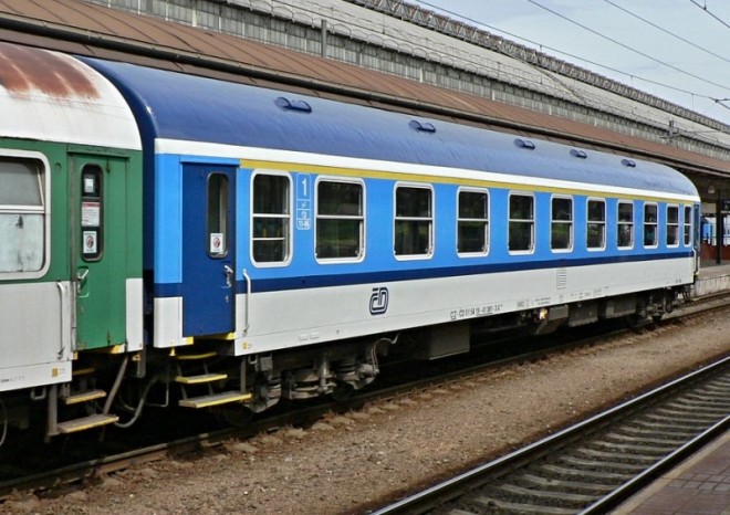 ​České dráhy zmodernizují vlastními silami 25 vozů pro dálkové vlaky