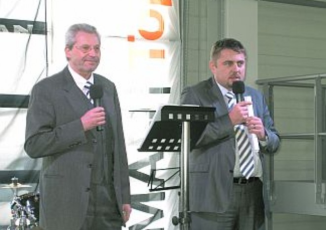 MAN otevřel nové Centrum v Rousínově