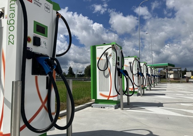 ​ČEZ: Elektroauta loni zvýšila odběr o 56 procent, je to pětkrát více než před 5 lety