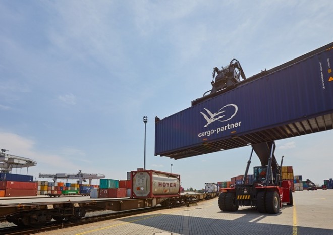​Společnost cargo-partner posiluje dodavatelské řetězce pro automotive železničním uzlem v Dunajské Stredě