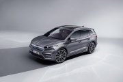 Tuzemský automobilový průmysl navzdory výpadkům ve výrobě navyšuje meziroční produkci