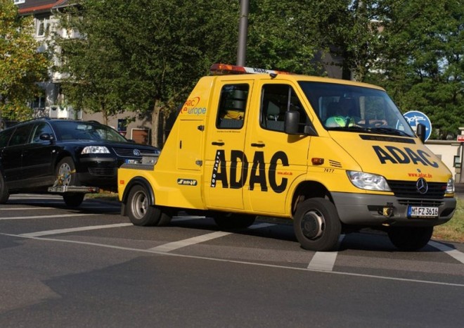 České řidiče trápí nejčastěji v zahraničí porucha motoru