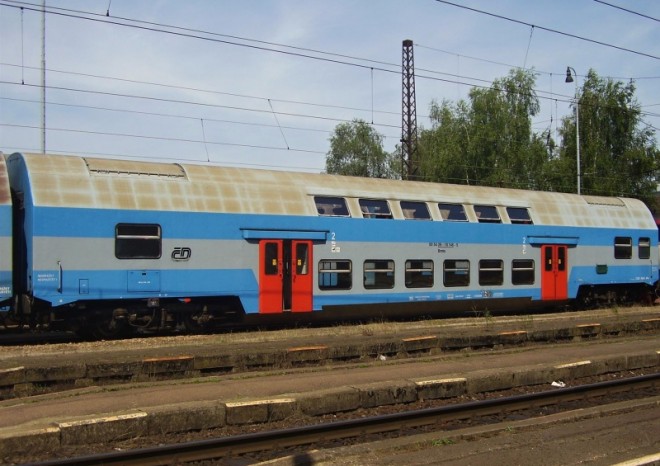 České dráhy chtějí modernizovat patrové vozy