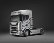 Scania představuje limitovanou edici 30 tahačů k oslavě 30. výročí působení na českém trhu