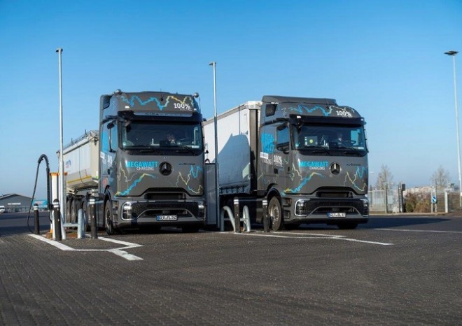 ​Mercedes‑Benz Trucks vysílá eActros 600 z Německa do Švédska