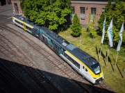 DB a Siemens Mobility představují novou vodíkovou jednotku a přívěs pro skladování vodíku