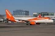 Společnost easyJet spustí pravidelnou linku mezi Prahou a Ženevou