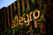 Společnost Allegro dokončila akvizici MALL Group a WE|DO