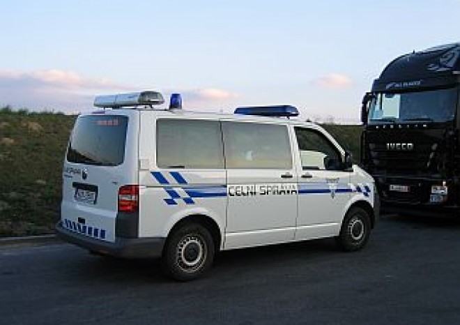 Neplatičů mýtného bylo loni méně