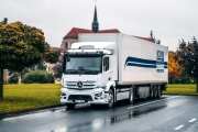 ICOM transport testoval elektrický tahač eActros 300 v běžném provozu