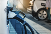 Stoprocentní zelená elektřina v dobíjecí síti DKV Mobility