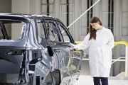 Moody's: Likvidita globálních výrobců automobilů je v čase koronakrize silnější než v roce 2008