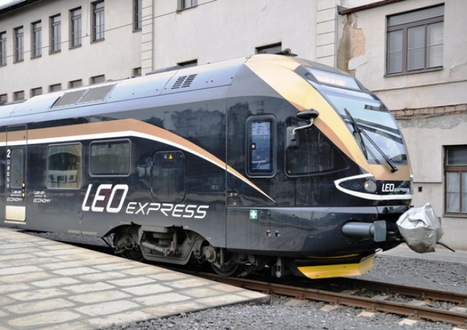 Leo Express zatím hlásí zhruba poloviční naplněnost svých vlaků