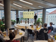 ​Studenti Katedry logistiky FPH VŠE navštívili největšího kontejnerového rejdaře MSC