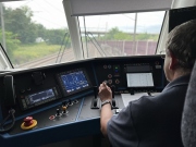 Práce na trati mezi Kolínem a Velimí skončily, vlaky už nemusí odklonem přes Nymburk