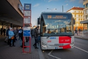 Ve Středočeském kraji zdražuje jízdné v autobusech a vlacích zařazených do PID