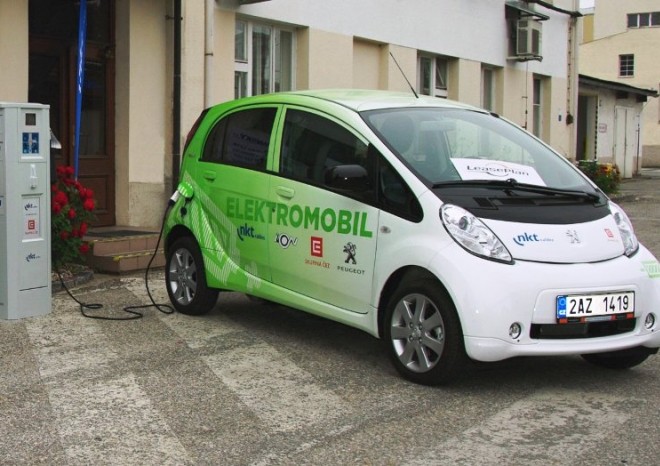 Stále více českých firem se zajímá o elektromobily