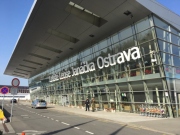 Povrchy na letišti v Mošnově byly ošetřeny nanočásticemi