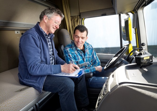 Zkušení řidiči stárnou a dopravním firmám chybí age management