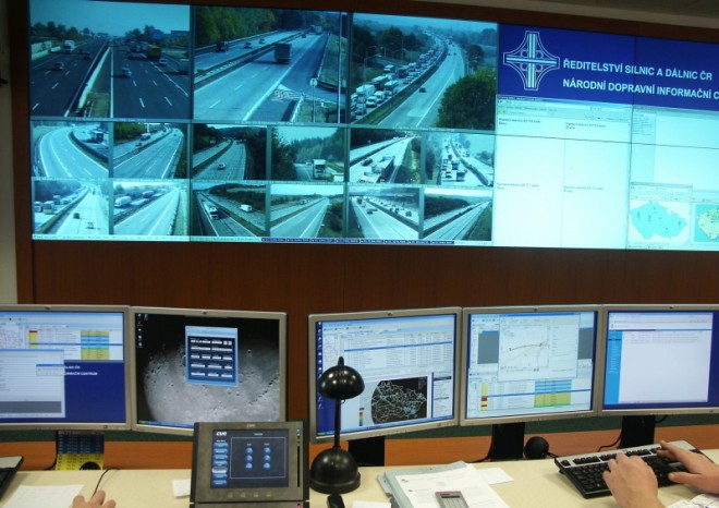 Je třeba zajistit spolehlivost prioritních aplikací ITS na celém území EU