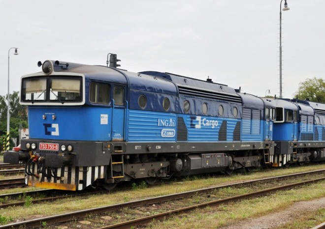 Dopravce se loni dostal z miliardových ztrát do zisku