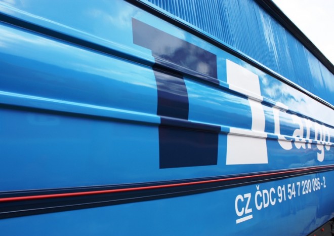 ČD Cargo opraví plošinové nákladní vozy za 33 milionů Kč