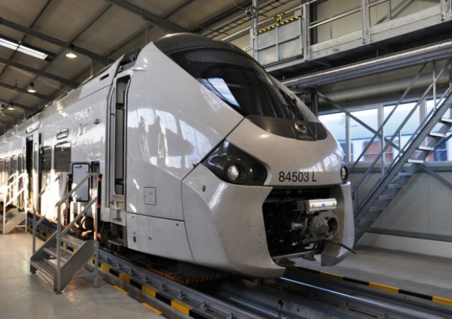 Ministr dopravy je pro rychlejší schvalování vozidel