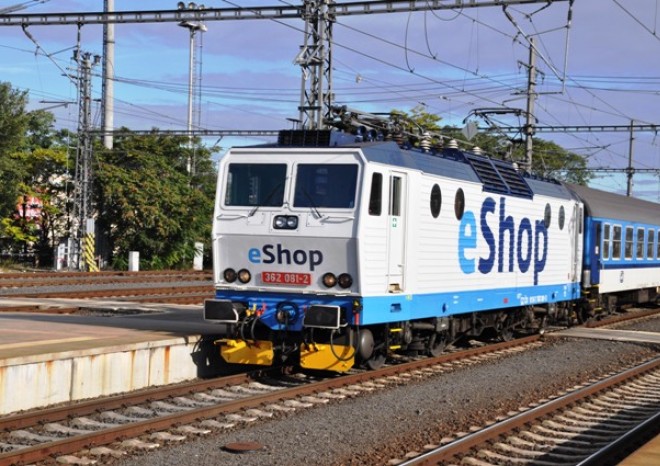 Lokomotivy ČD slouží jako nosiče reklamy