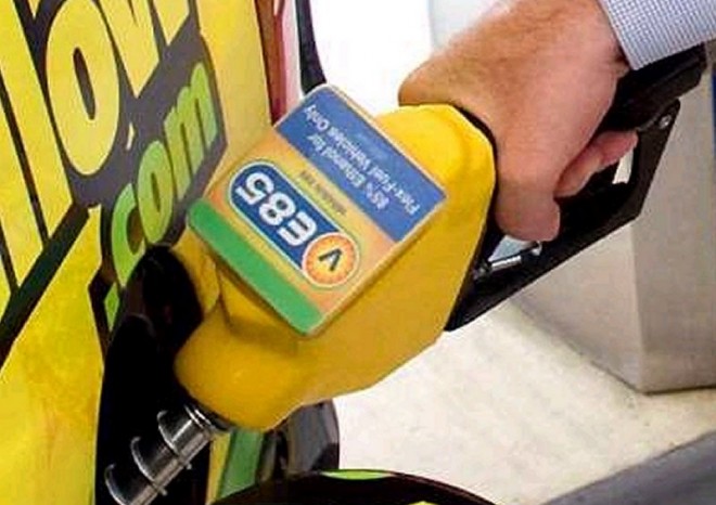 ​Nové značení pohonných hmot může být matoucí, neodlišuje naftu bez biosložky