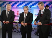 Schmitz otevřel nové centrum pro návěsy v Petrohradu