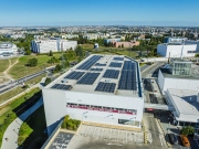 ​Fotovoltaika od ČEZ ESCO nově zásobuje Westfield Chodov